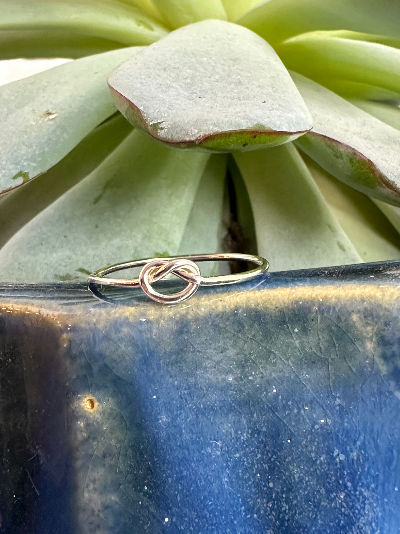 Delicate knot ring — image 3