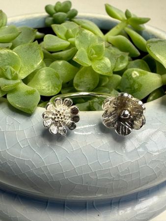 Double Flower adjustable ring