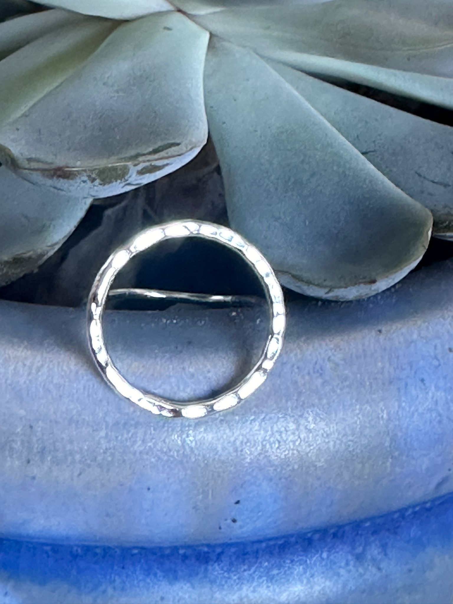 Hammered ring