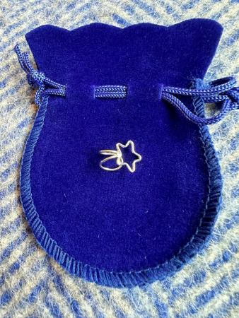 Hollow Star Double-contact Ear Cuff