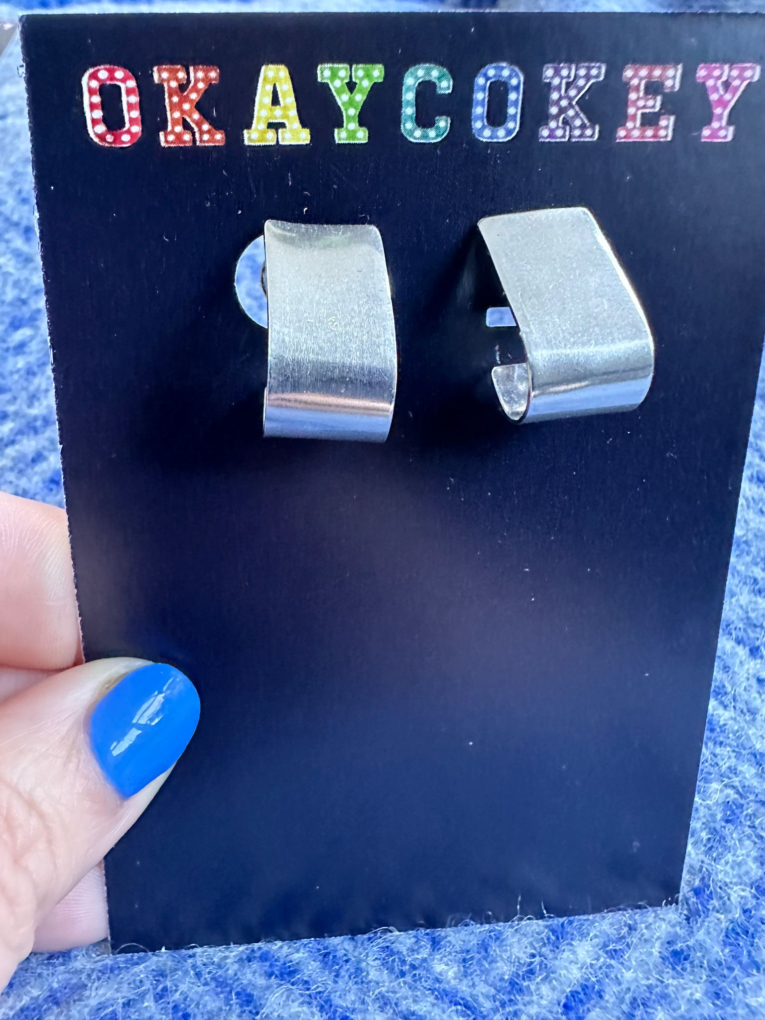 Medium Lightly Brushed Hoop Earrings — image 4
