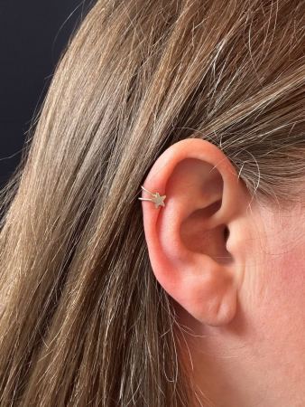 Small Star Double-contact Ear Cuff
