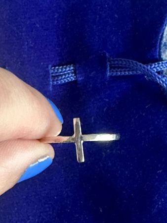 The Cross Ring