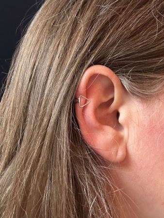 Triangle Outline Double-contact Ear Cuff